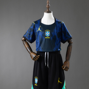 Conjunto niño brasil 26/27