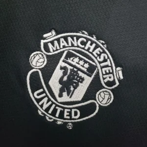 2000/2002 Manchester United Black Retro Jersey