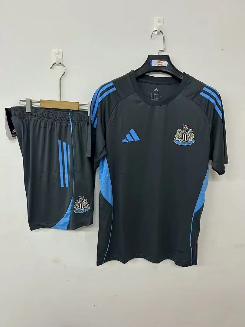 2025/2026 Newcastle United training jersey grey
