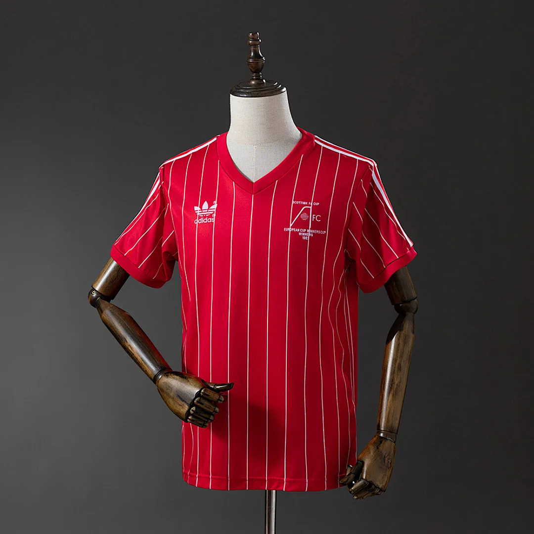 Aberdeen 1982/1983 Home Retro Jersey
