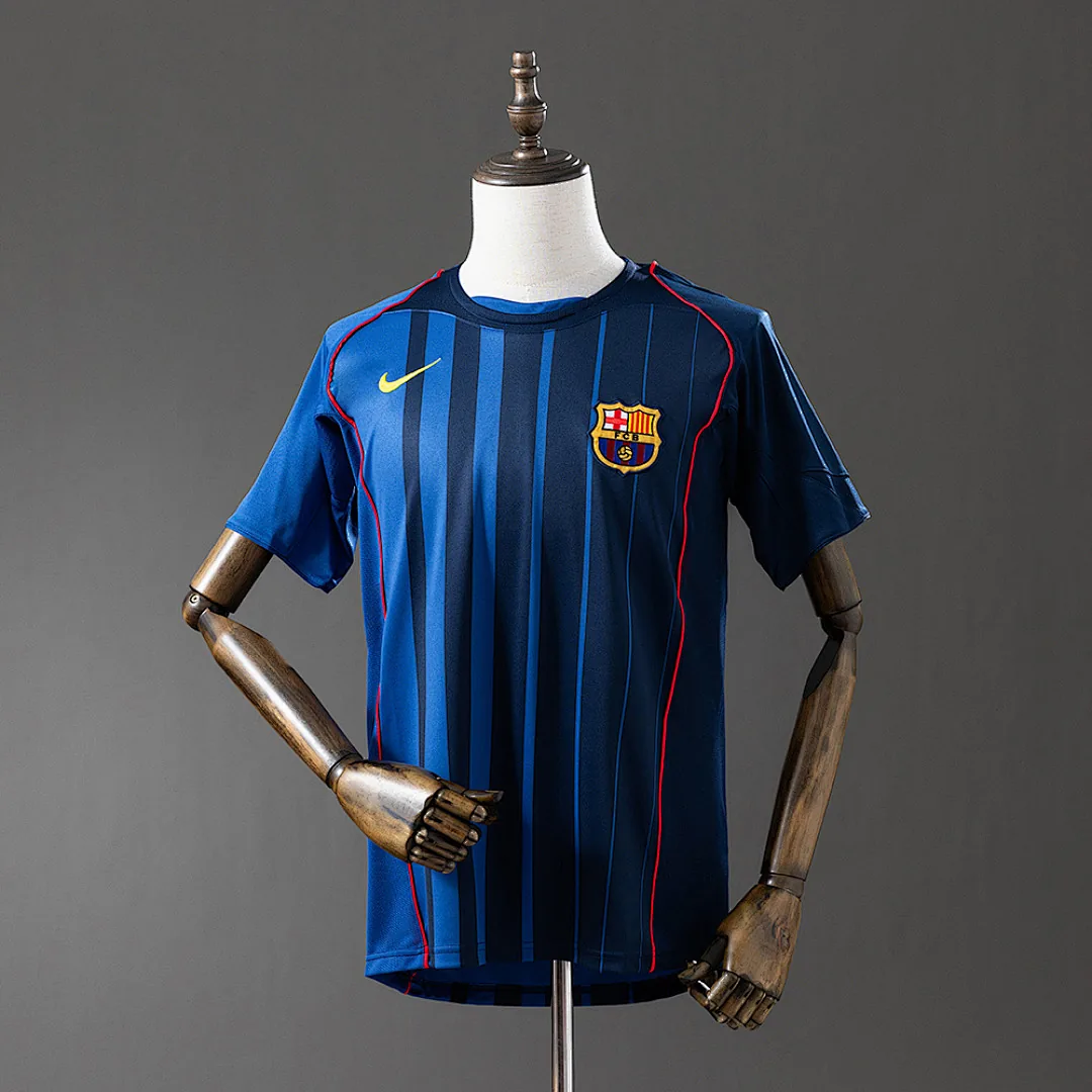 Barcelona 2004/2005 Away Retro Jersey
