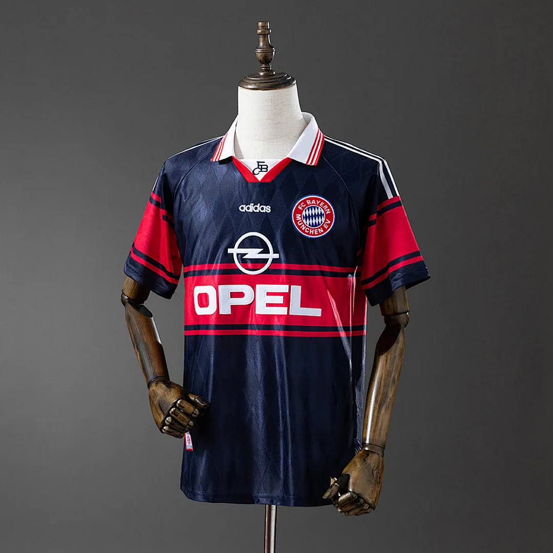 Bayern Munich 1997/98 Away Retro Jersey