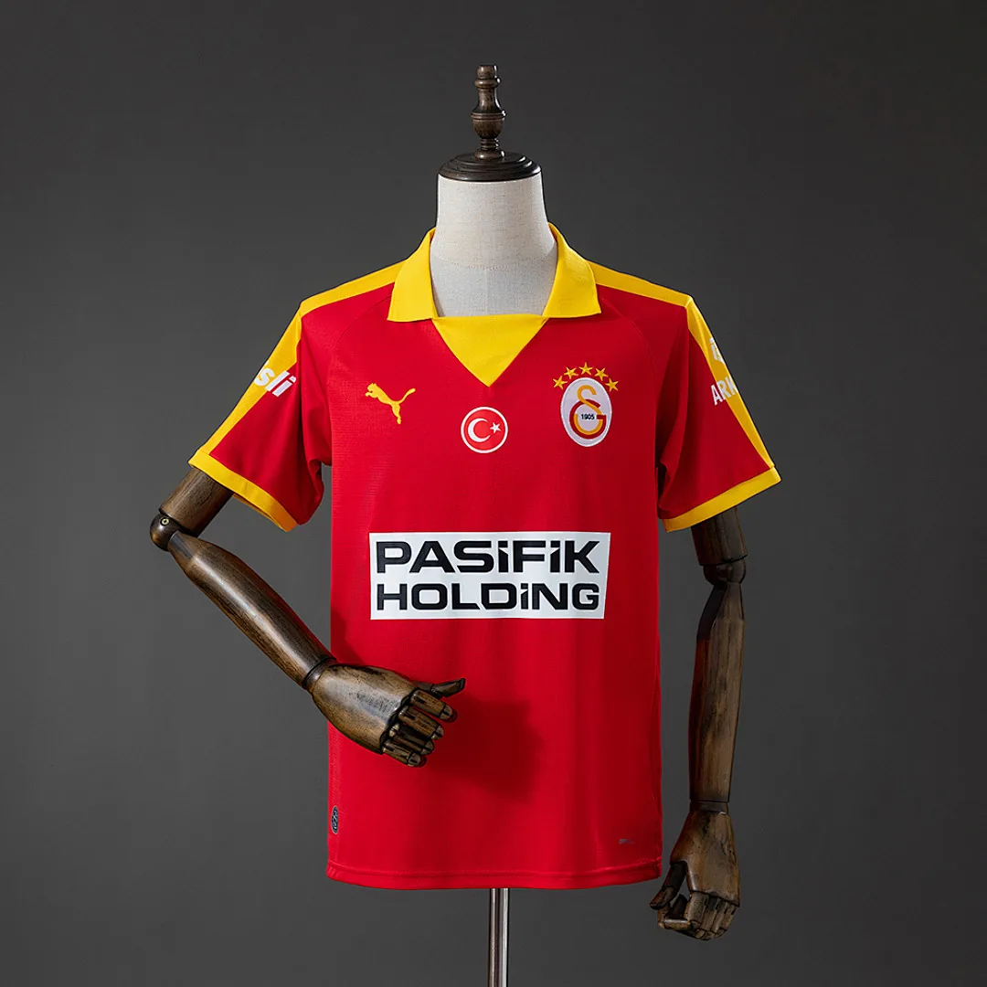 Galatasaray 2025/2026 Retro Edition - Red Jersey