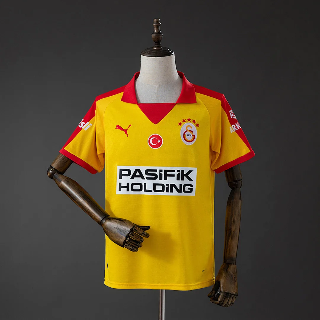 Galatasaray 2025/2026 Retro Edition - Yellow Jersey