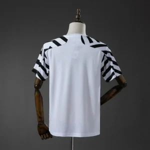 Manchester United 2020/2021 Retro Jersey