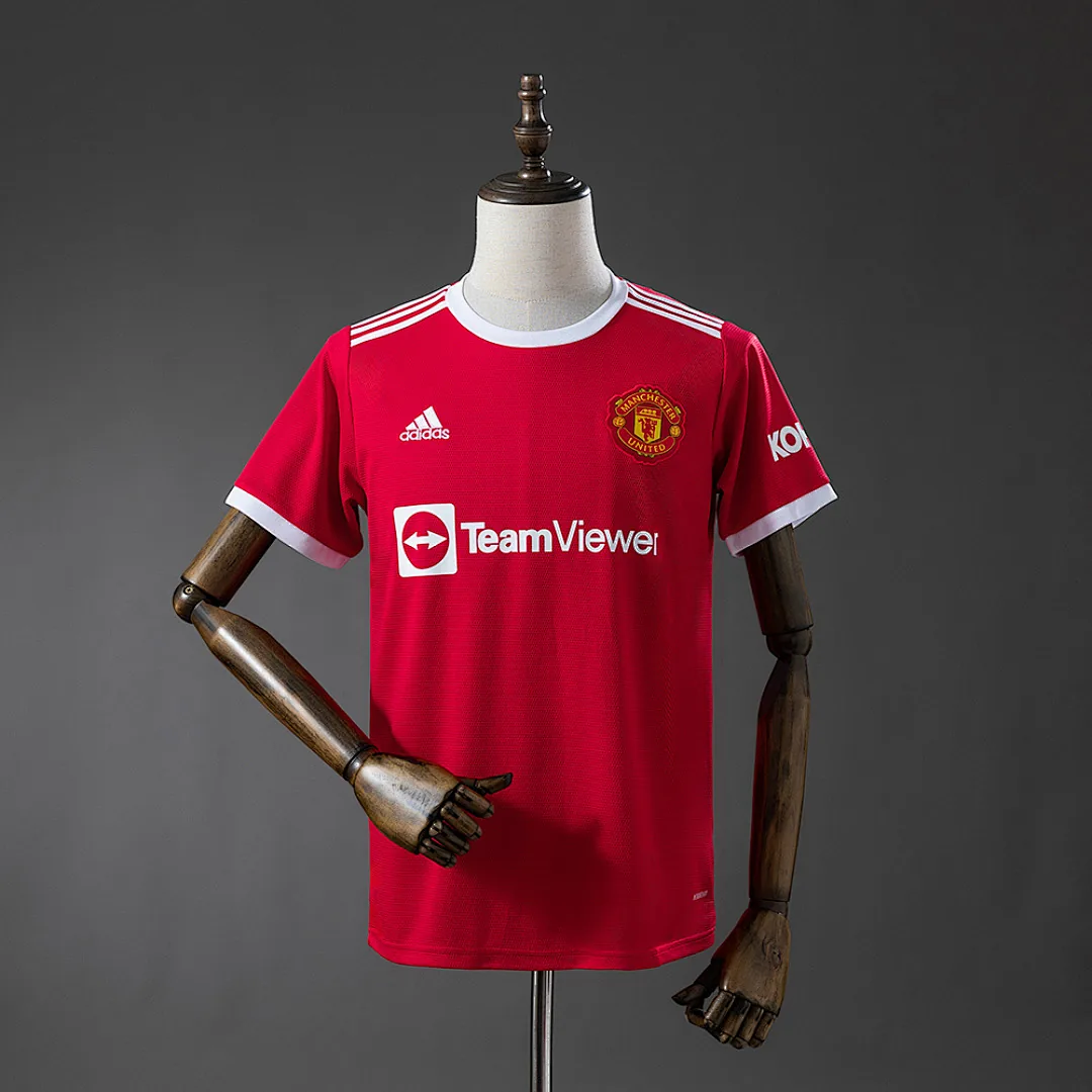 Manchester United 2021/2022 Retro Jersey