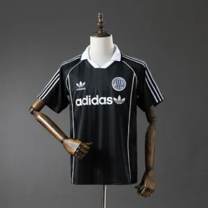 Originals Classic Three Stripes - Black Jersey