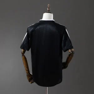 Real Madrid 2004/2005 Third Retro Jersey