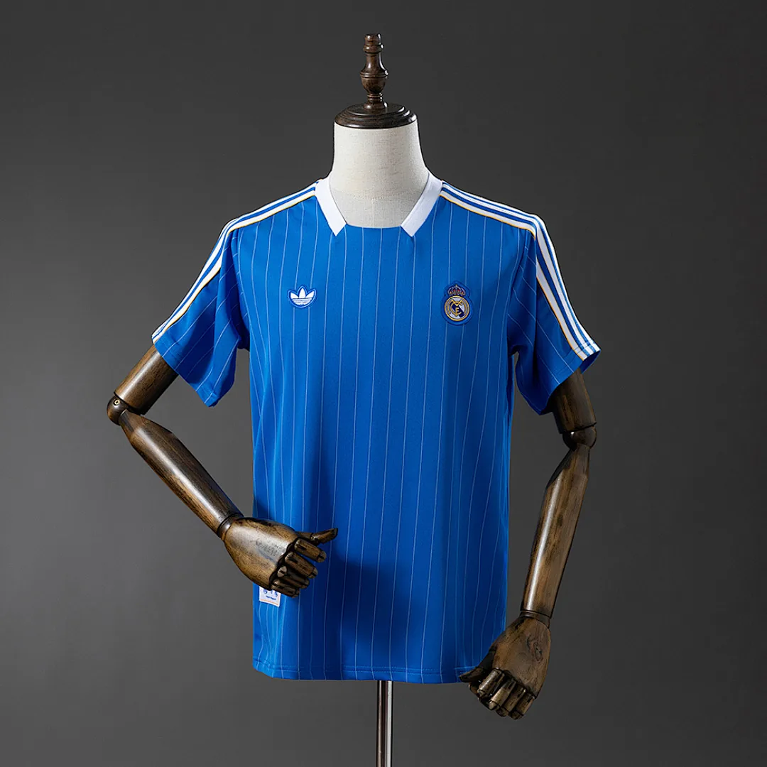 Real Madrid 2025/2026 Retro Style - Blue Jersey