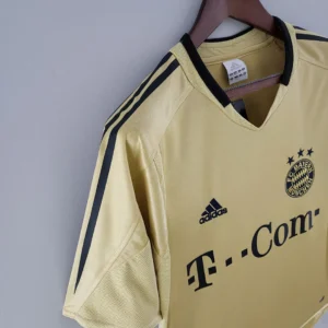 Retro 2004/2005 Bayern Munich Away Jersey