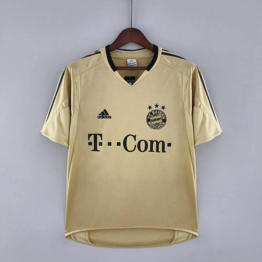 Retro 2004/2005 Bayern Munich Away Jersey