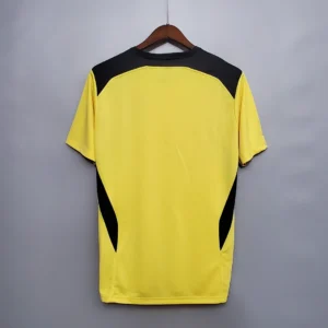 Retro 2004/2005 Liverpool Away Jersey