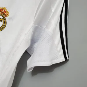Retro 2004/2005 Real Madrid Home Jersey