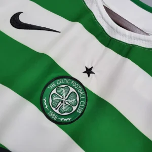 Retro 2005/2006 Celtic Home Jersey