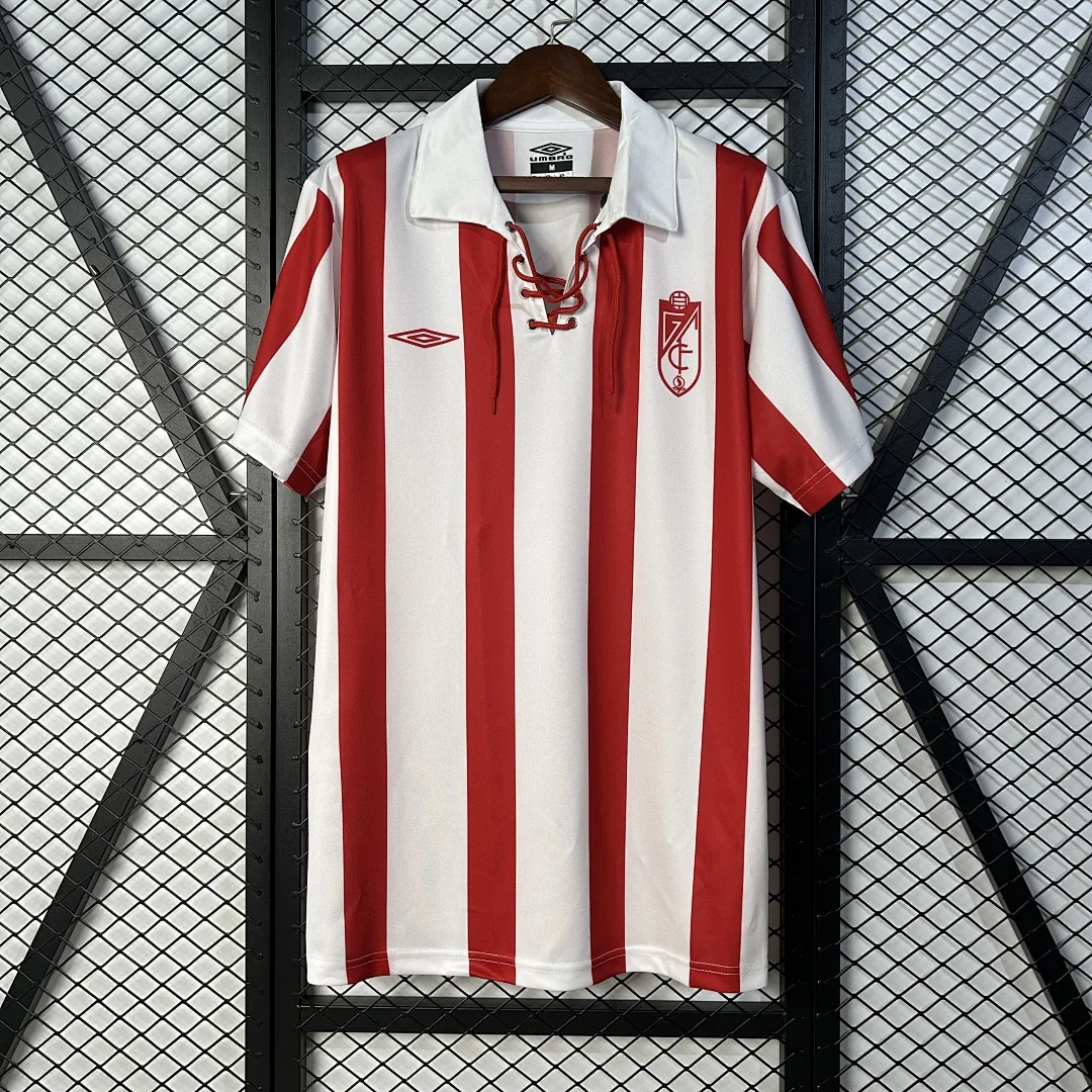 Retro 2005/2006 Granada Home Jersey