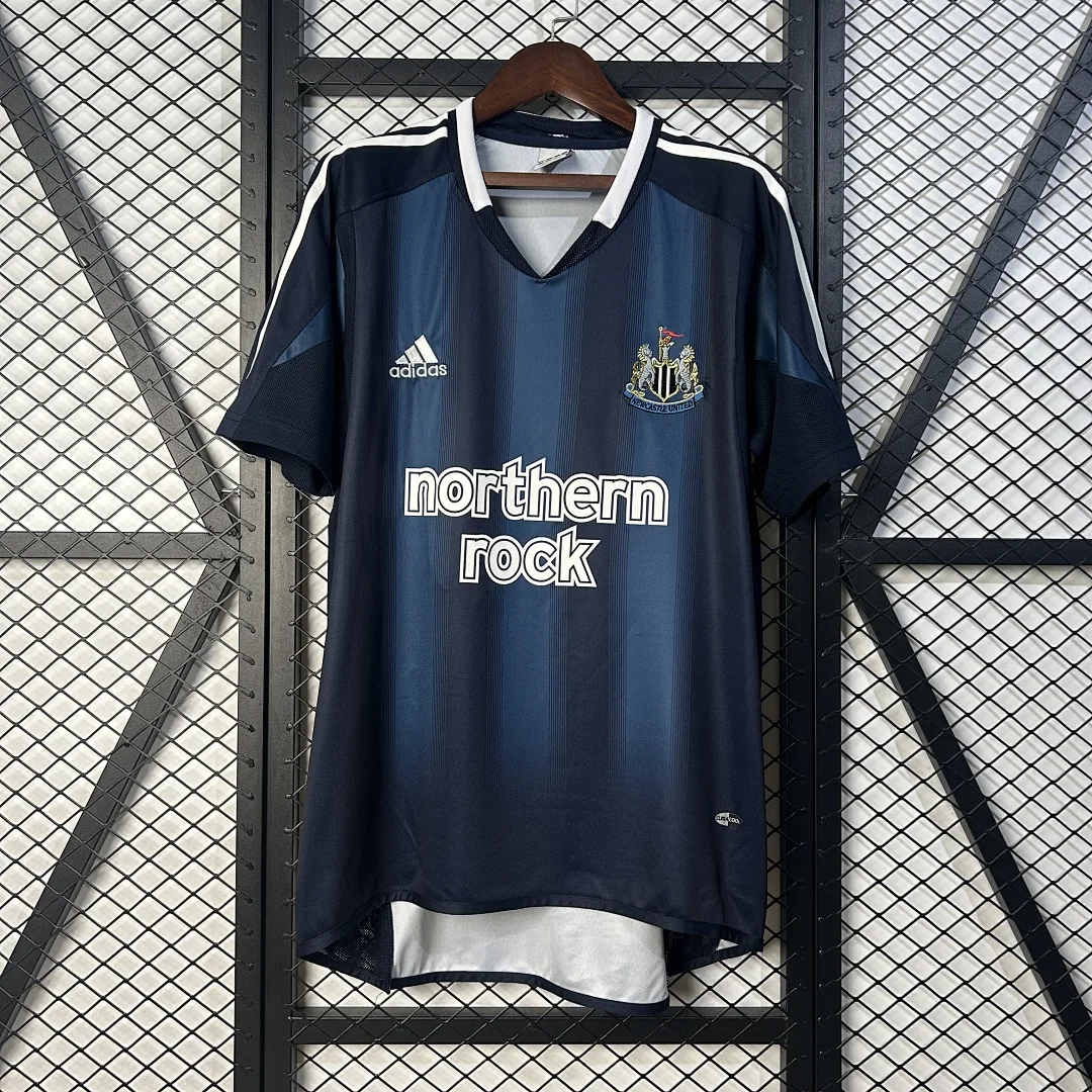Retro 2005/2006 Newcastle United Away Jersey