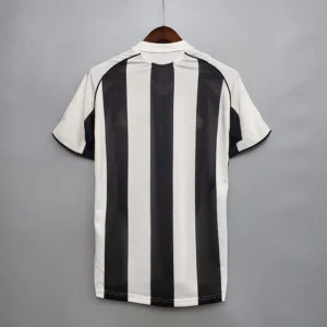 Retro 2005/2006 Newcastle United Home Jersey