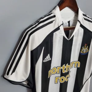 Retro 2005/2006 Newcastle United Home Jersey