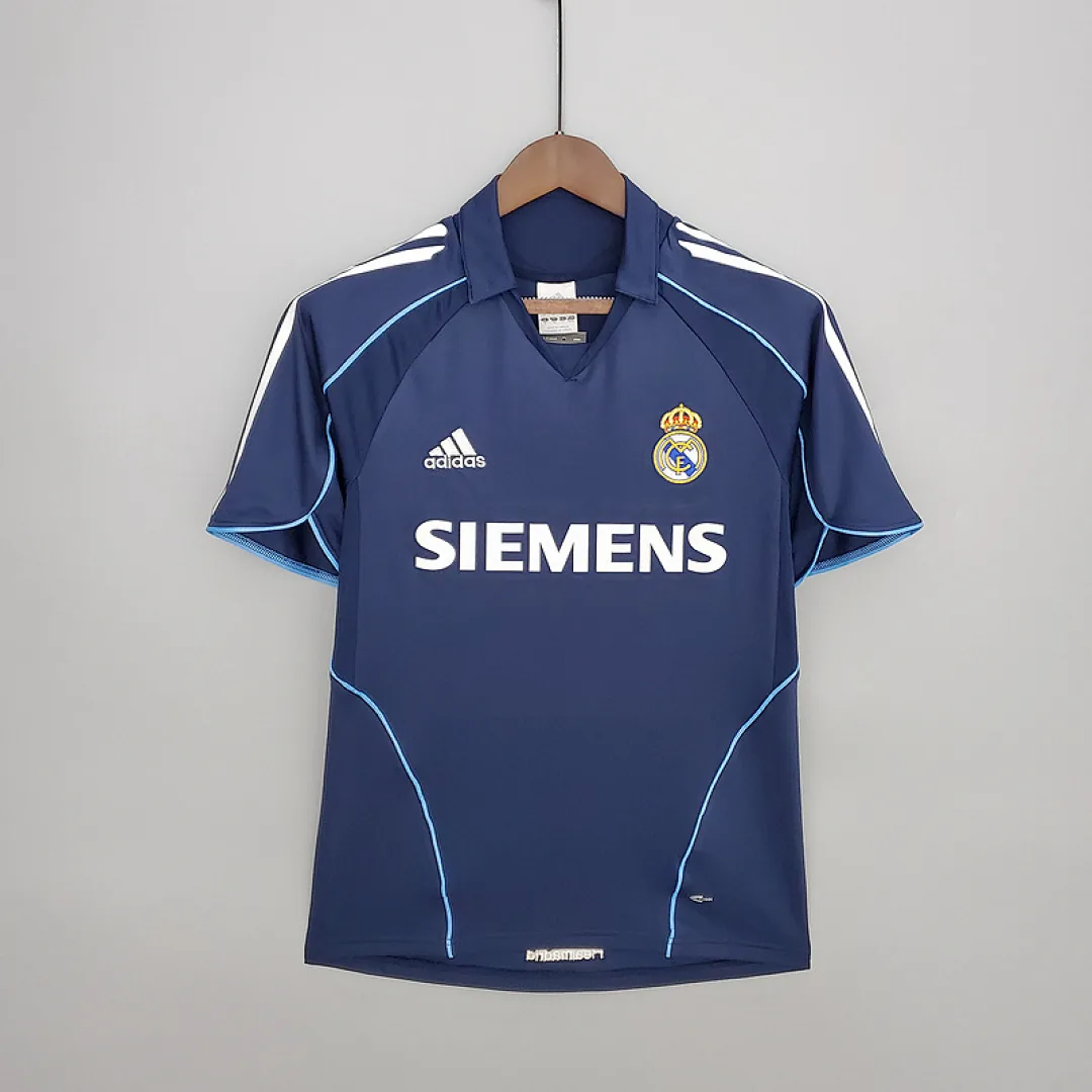 Retro 2005/2006 Real Madrid Away Jersey