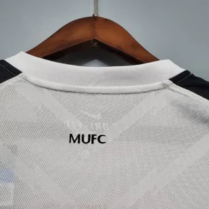 Retro 2010/2011 曼联 in the Champions League version Away Jersey