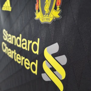 Retro 2010/2011 Liverpool Jersey
