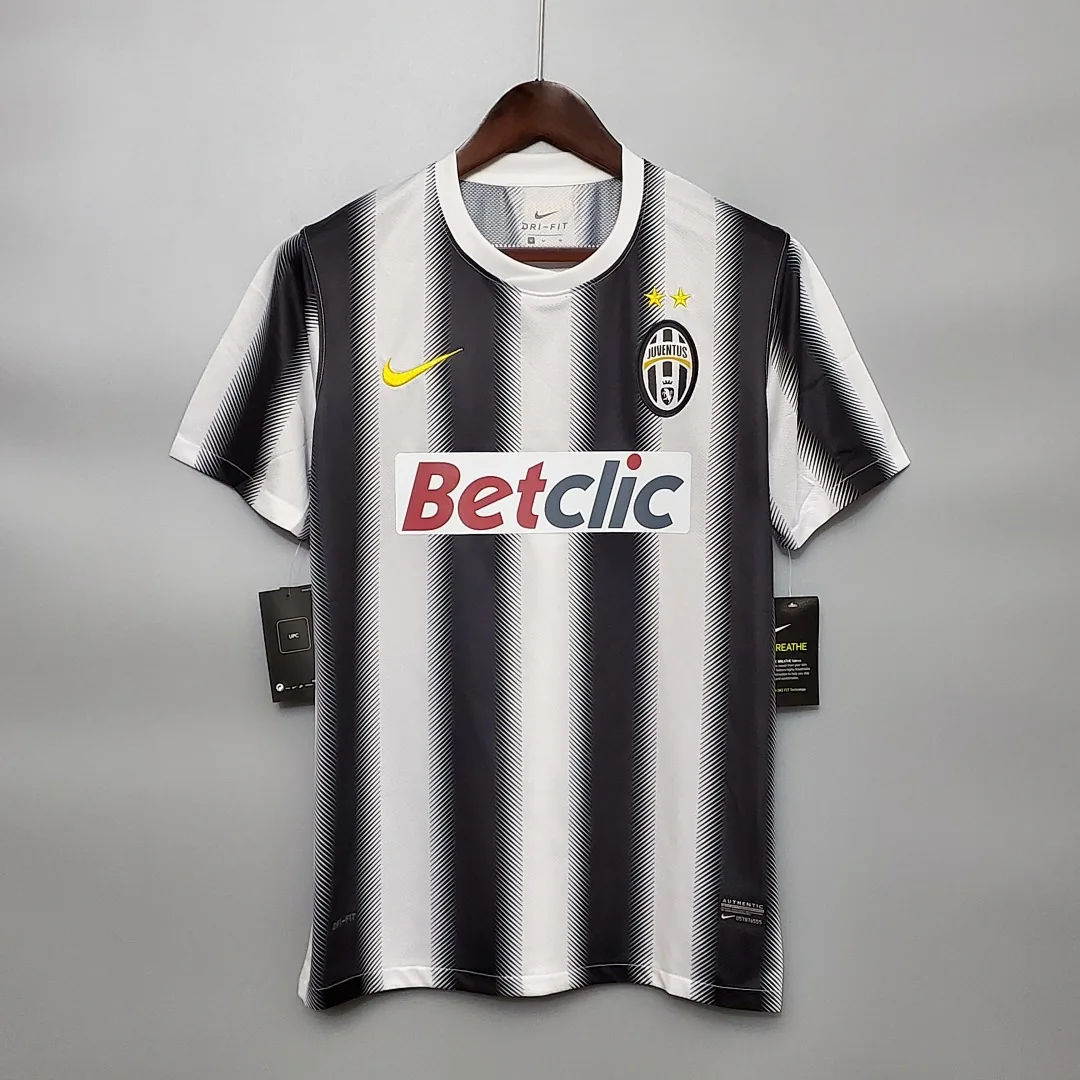 Retro 2011/2012 Juventus Home Jersey