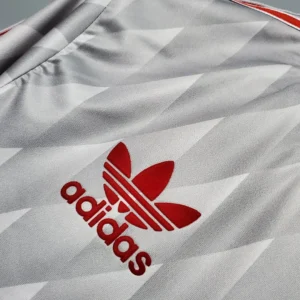 Retro 1989/1991 Liverpool Jersey