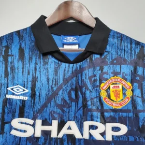 Retro 1992/1993 曼联 in the Away Jersey
