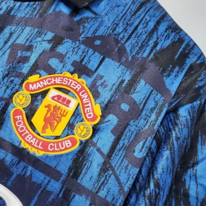 Retro 1992/1993 曼联 in the Away Jersey