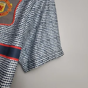 Retro 1995/1996 Manchester United Away Jersey