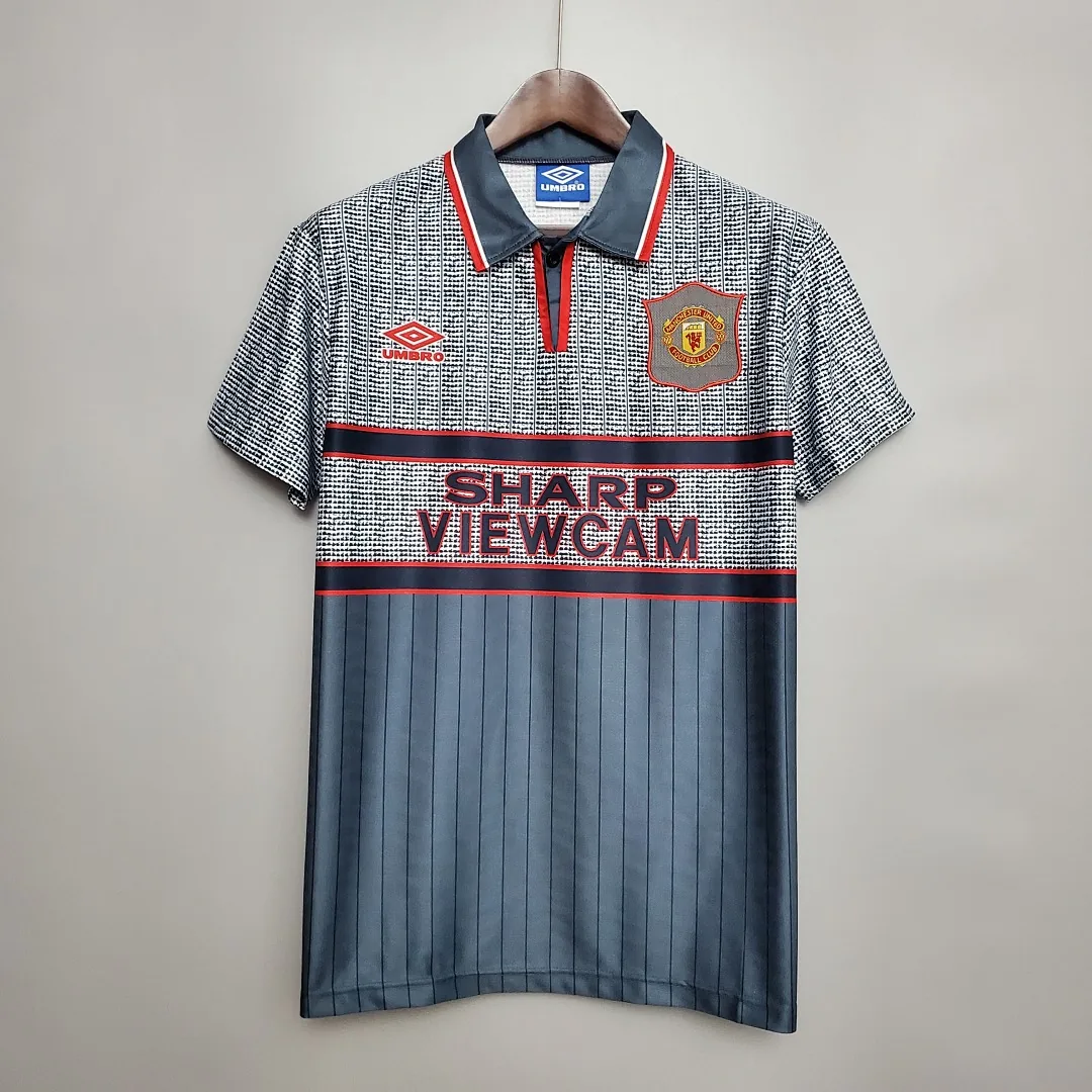Retro 1995/1996 Manchester United Away Jersey