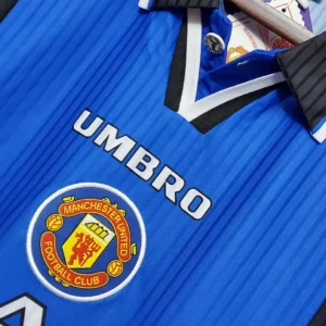 Retro 1996/1997 曼联 Third Jersey