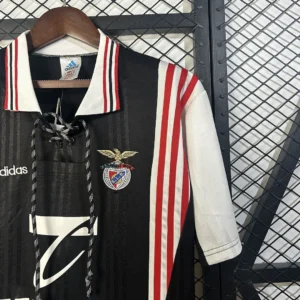 Retro 1997/1998 Benfica Jersey
