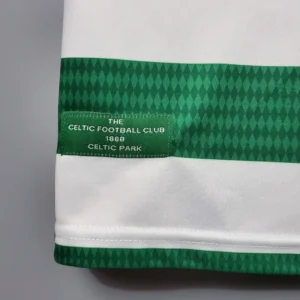Retro 1998/1999 Celtic Home Jersey
