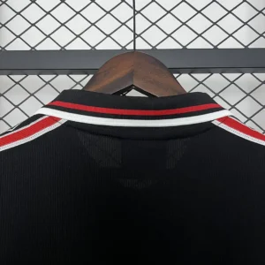 Retro 1998/1999 Manchester United Black Jersey