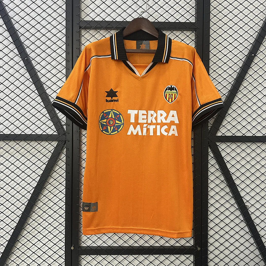 Retro 1999/2000 Valencia Away Jersey