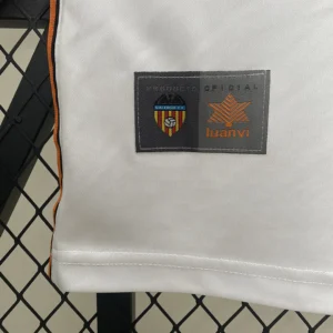 Retro 1999/2000 Valencia Main Jersey