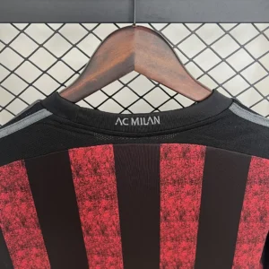Retro AC Milan 2015/2016 Home Jersey