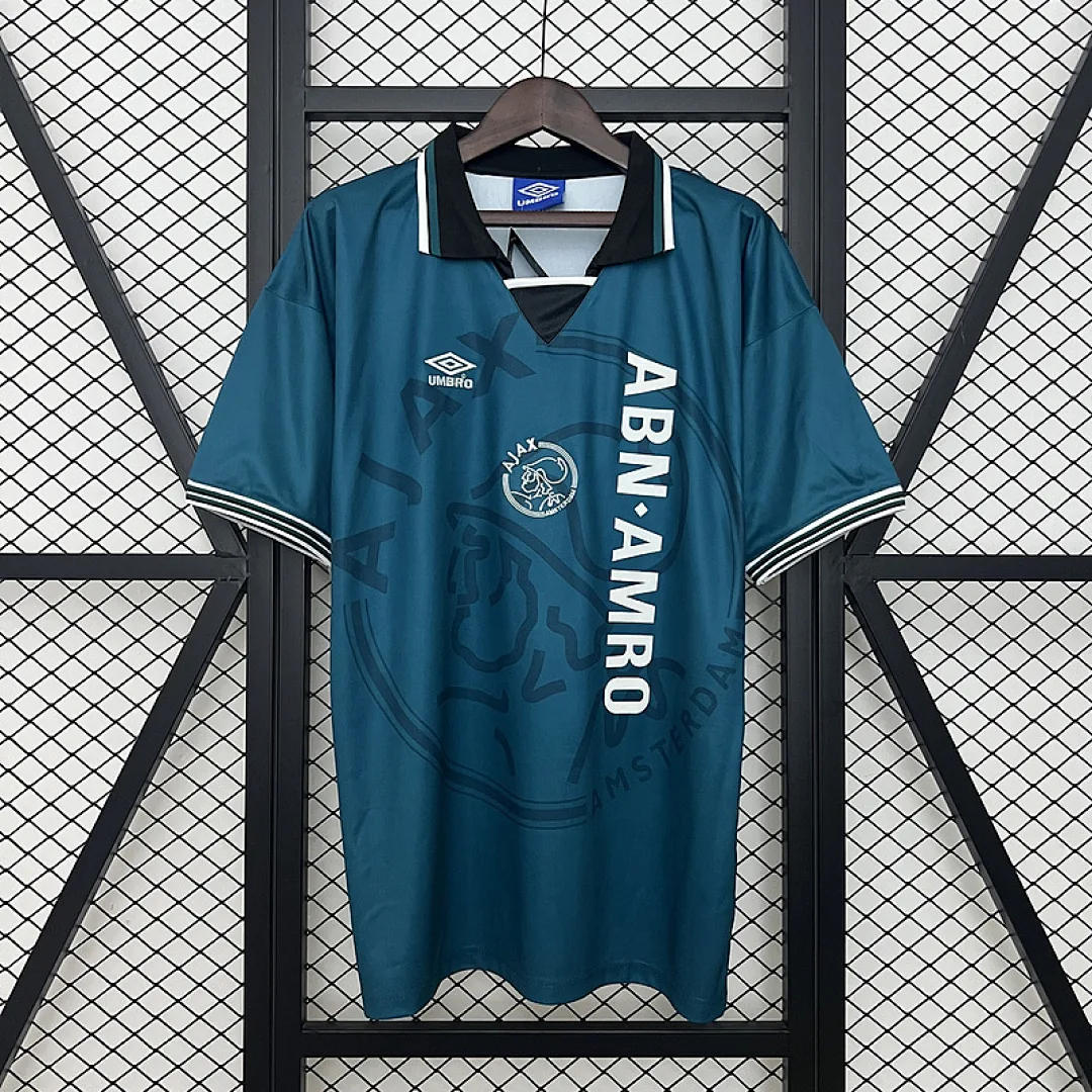 Retro Ajax 1995/1996 Away Jersey