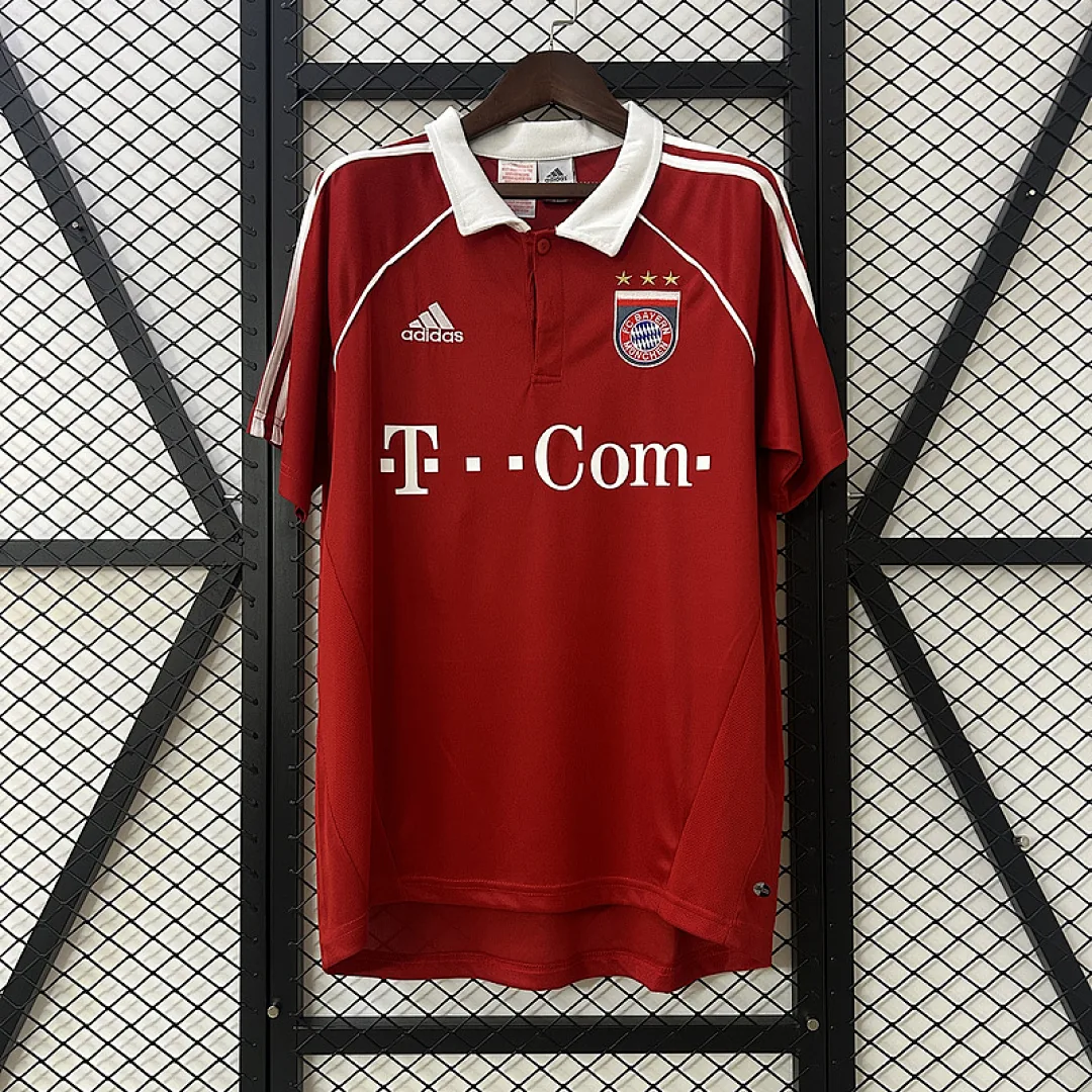 Retro Bayern 2005/2006 Home Jersey