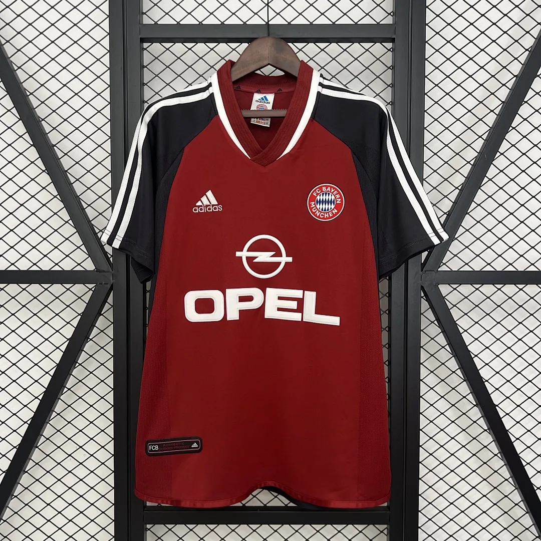 Retro Bayern Munich 2001/2002 Home Jersey