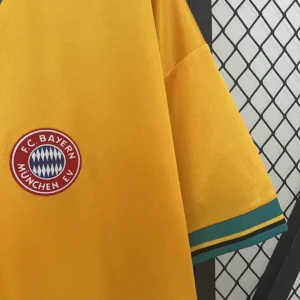 Retro Bayern Munich 1993/1995 Jersey
