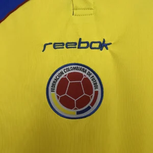 Retro Colombia 2001/2002 Home Jersey