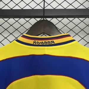 Retro Colombia 2001/2002 Home Jersey