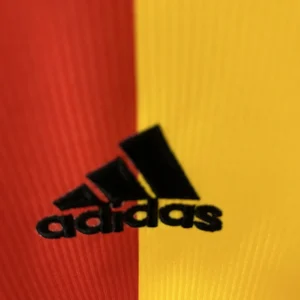 Retro Galatasaray 1999/2000 Home Jersey