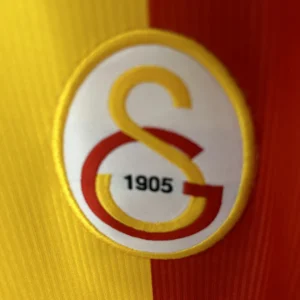 Retro Galatasaray 1999/2000 Home Jersey