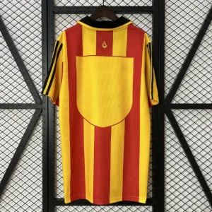 Retro Galatasaray 1999/2000 Home Jersey