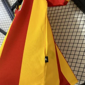 Retro Galatasaray 1999/2000 Home Jersey