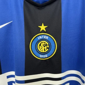 Retro Inter Milan 2004/2005 Jersey