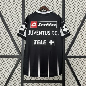 Retro Juventus 2000/2001 Black Jersey